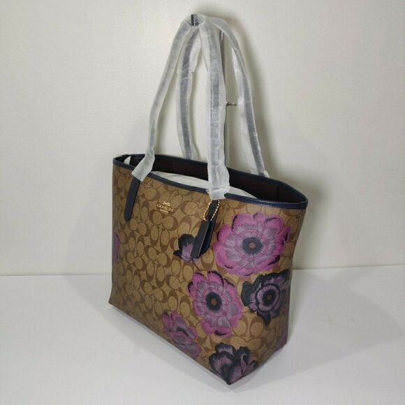 NWT COACH 5697 CITY TOTE IN SIGNATURE CANVAS WITH KAFFE FASSETT PRINT purple - Picture 2 of 7